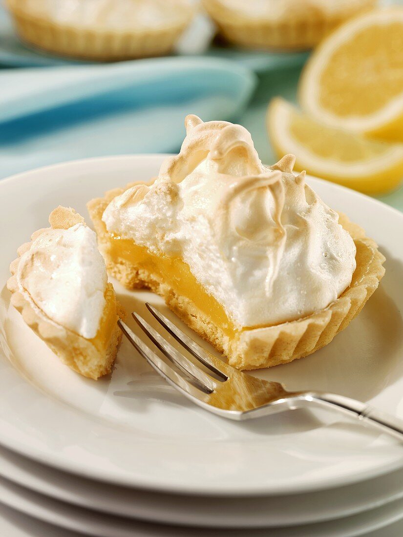 Individual lemon meringue pie