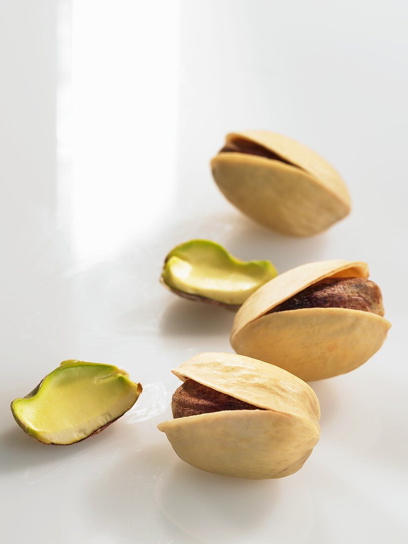 Pistachios, with and without shells