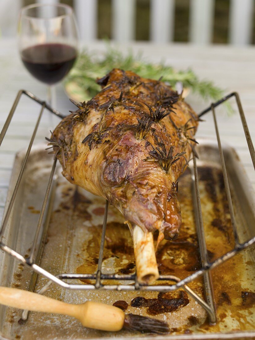 Roast leg of lamb with rosemary