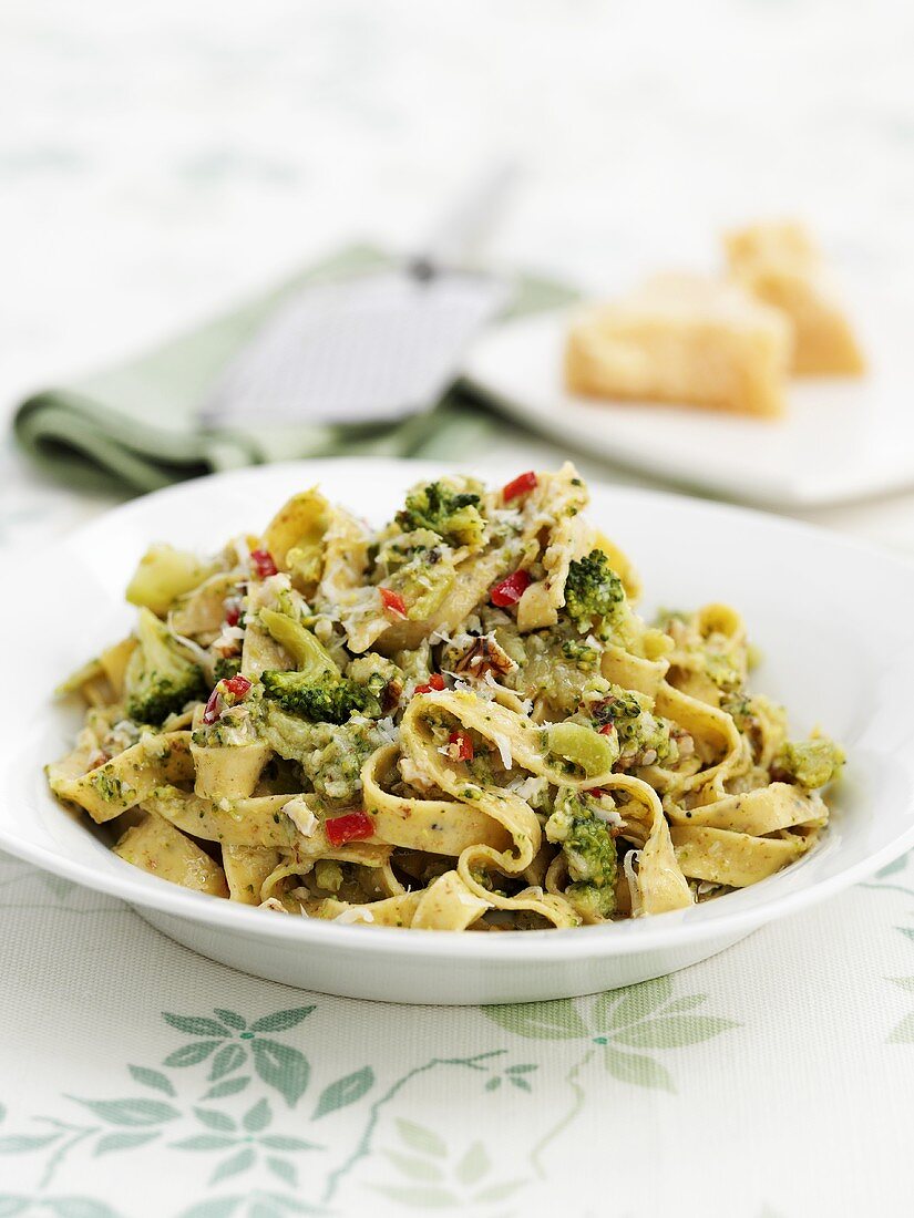 Ribbon pasta with broccoli