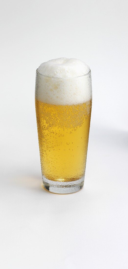A glass of alcohol-free beer