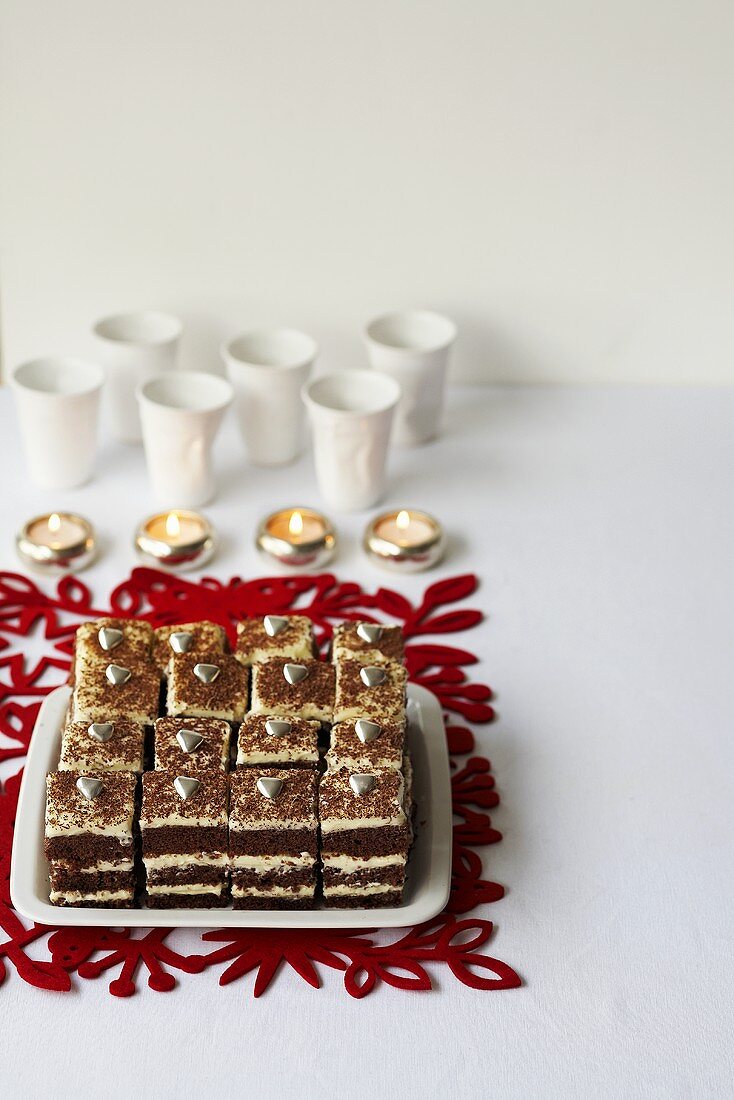 Tiramisu slices