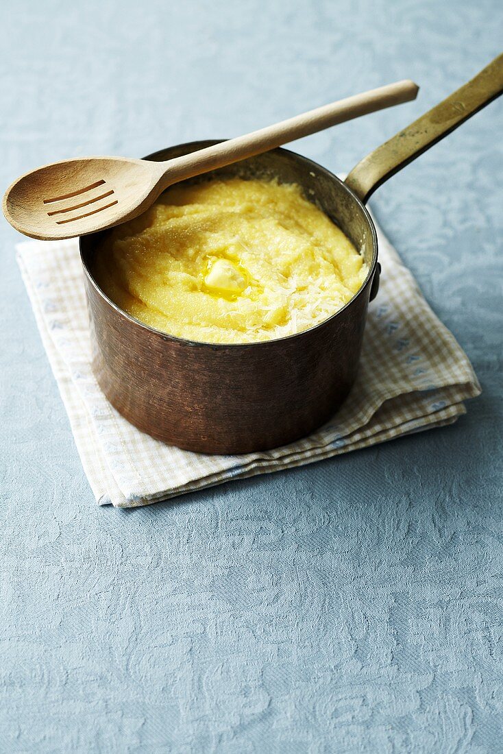 Polenta mit Parmesan