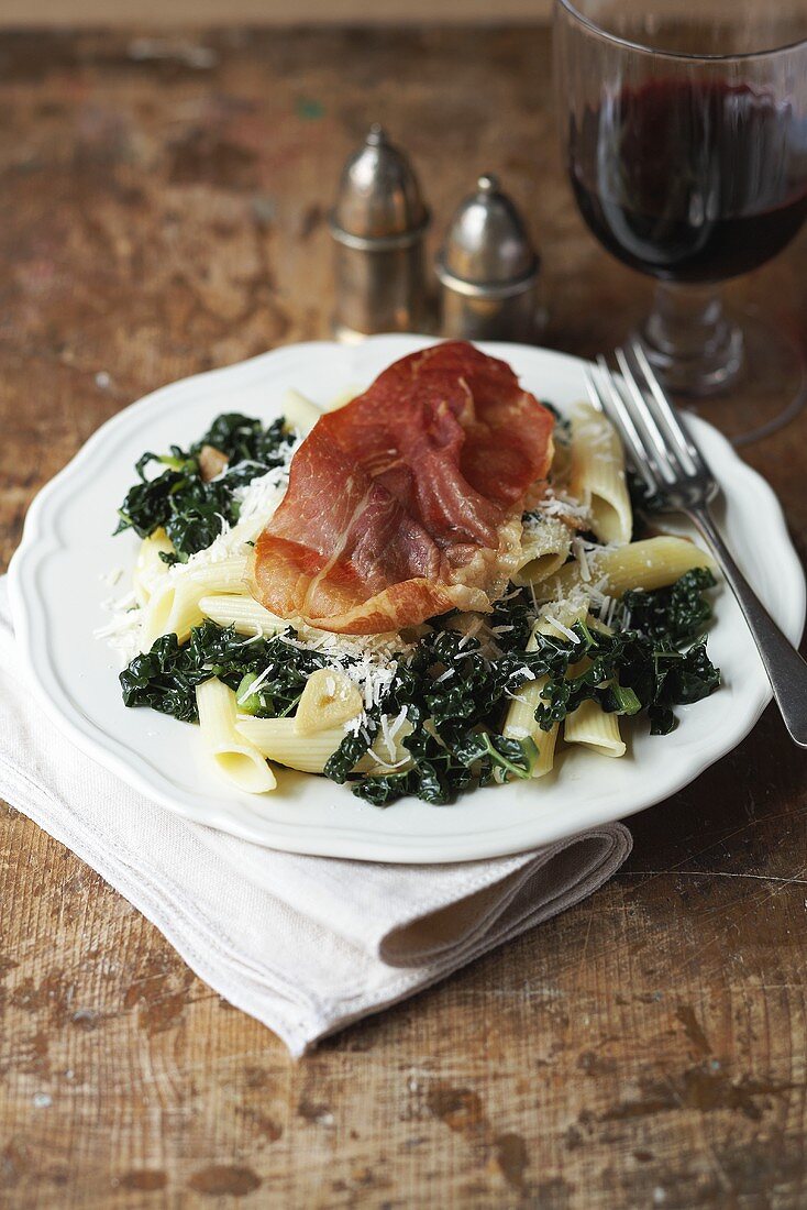 Penne with kale and ham