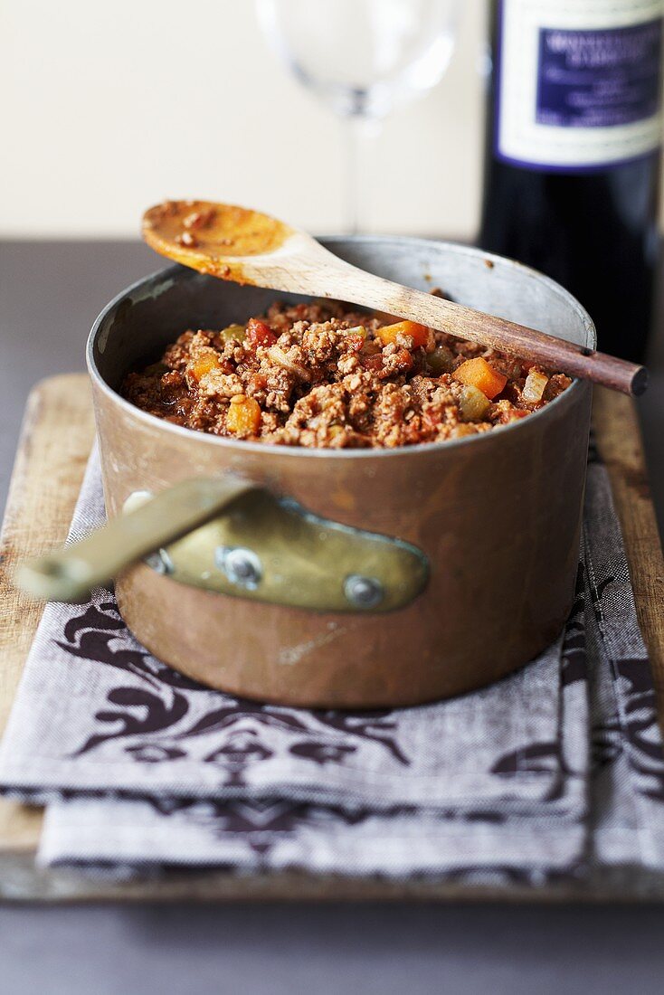 Mince ragout in pan