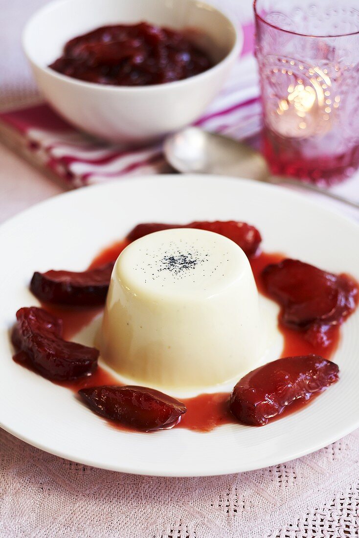 Panna cotta with honey plums