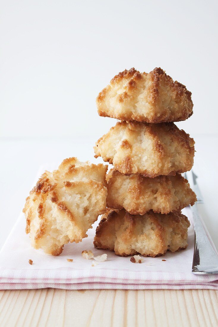 Several coconut macaroons, stacked