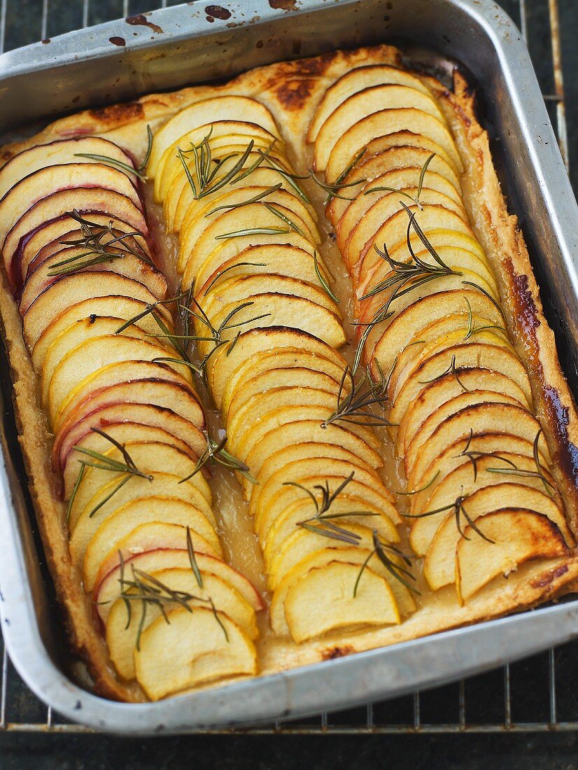 Caramelised apple tart with rosemary