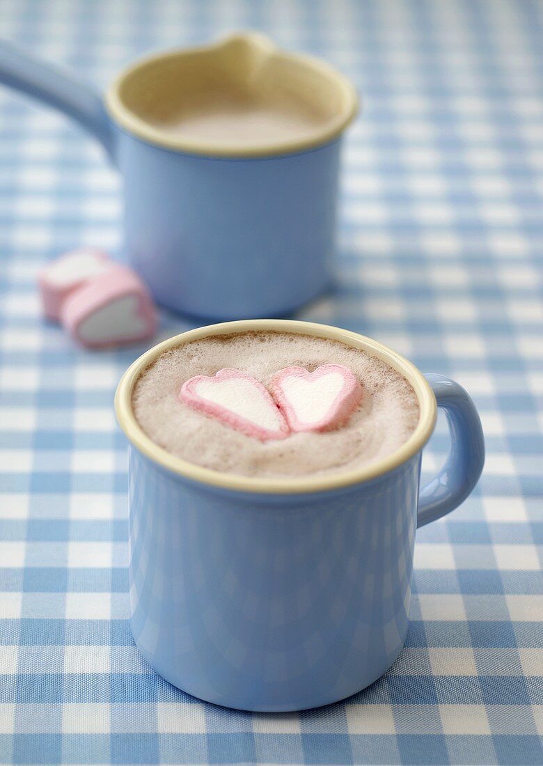 Heiße Schokolade mit Marshmallows