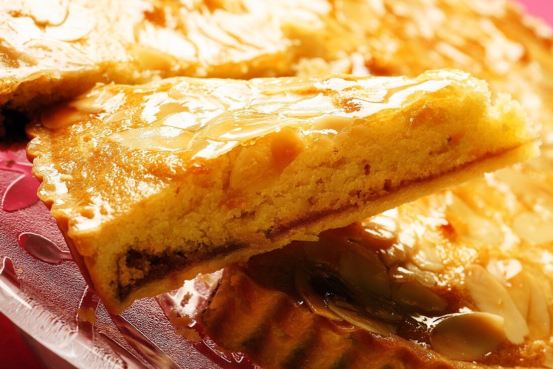 Bakewell tart (Almond tart with jam, England)