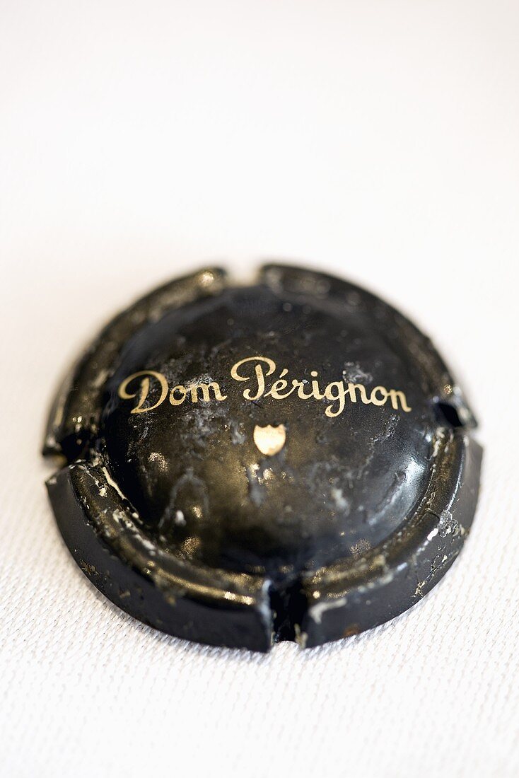 Flaschenkapsel einer Dom Perignon Champagnerflasche