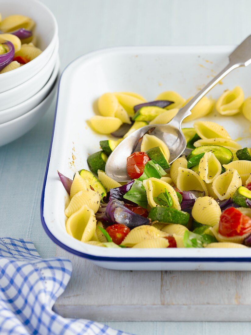 Shell pasta with summer vegetables