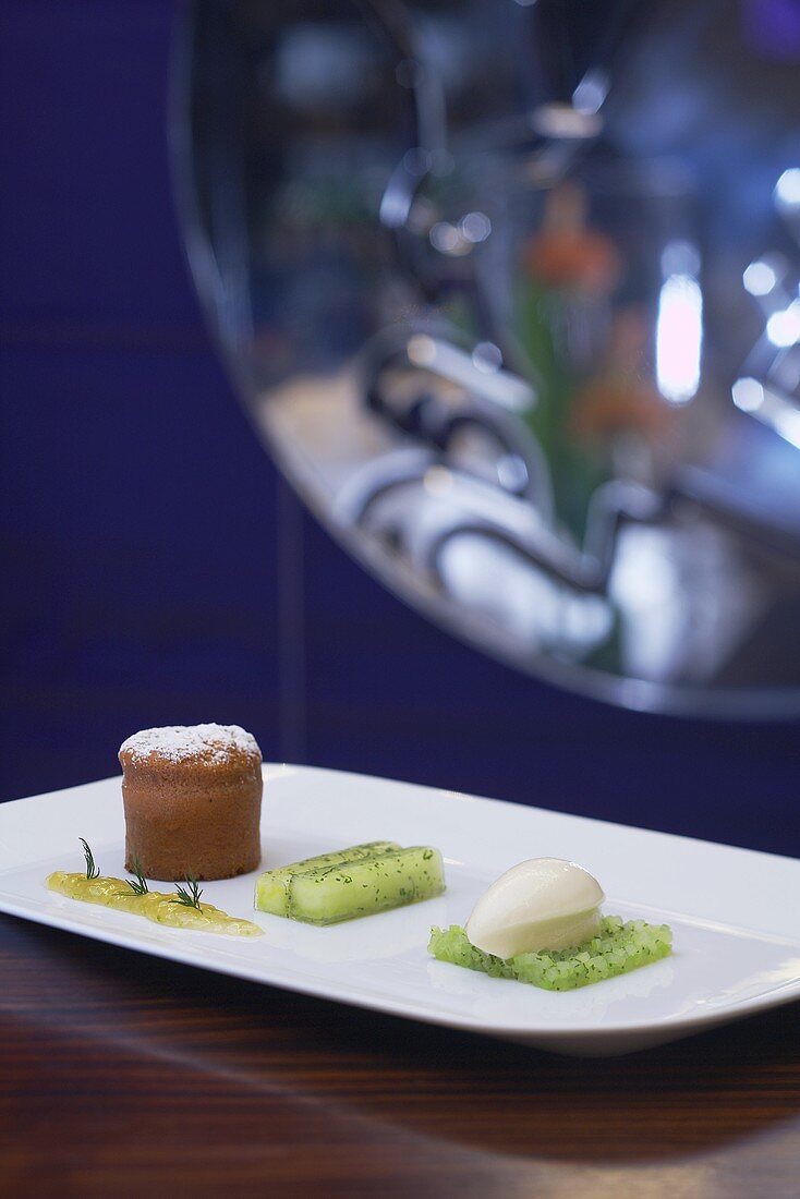 Small lime cake, lime-dill jelly and white chocolate ice cream