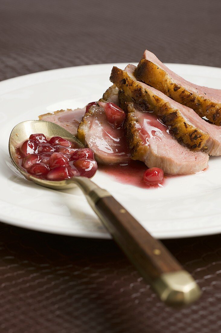 Petto d'anatra con melagrana (duck breast with pomegranate)