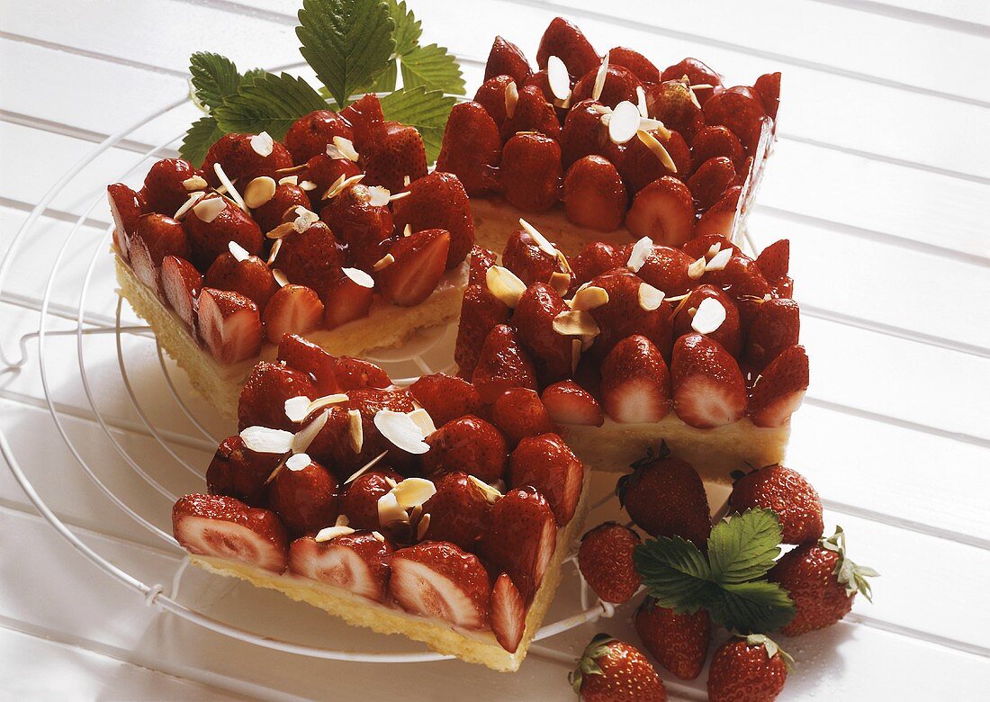 Juicy strawberry slices