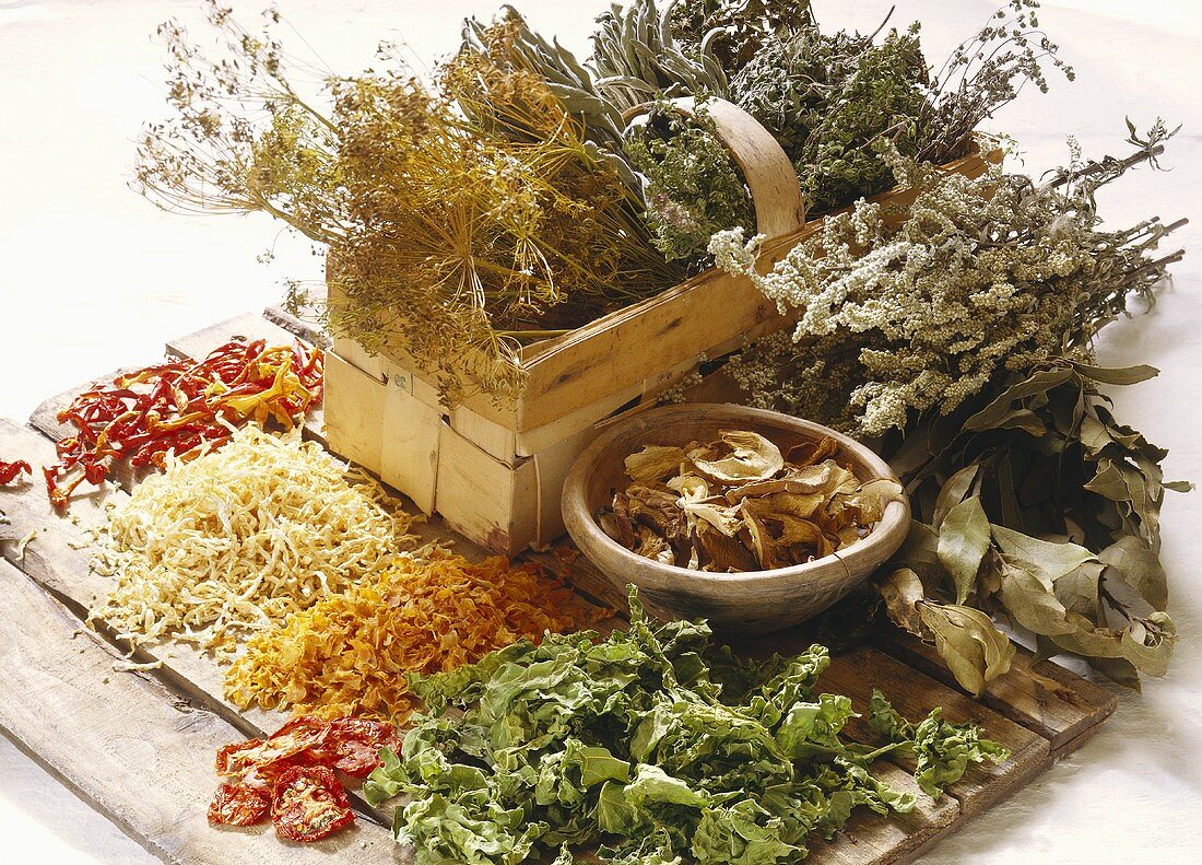 Dried Herbs & Vegetables