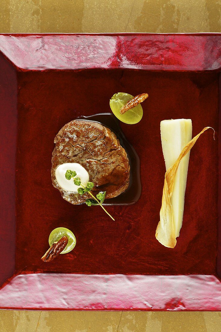 Beef fillet with parsnips, grapes and nuts
