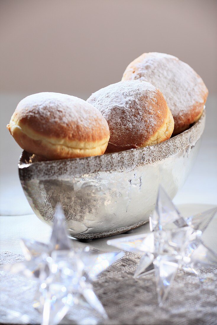 Doughnuts with vanilla cream for Christmas