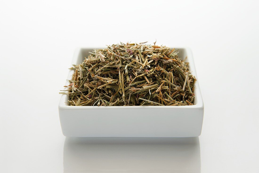 Dried centaurium (centaurii herba)