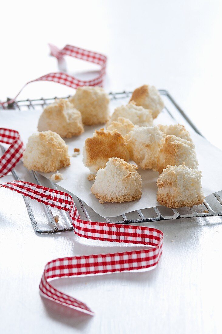 Coconut macaroons