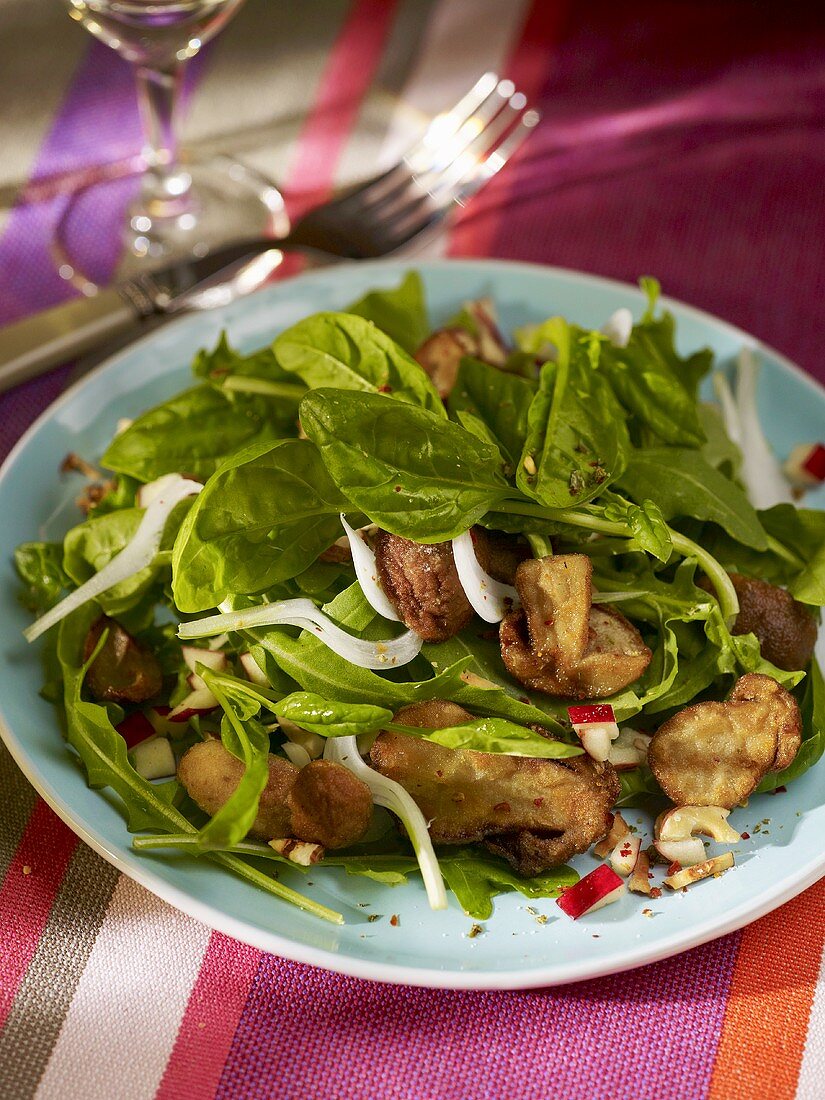 Spinach salad with porcini mushrooms