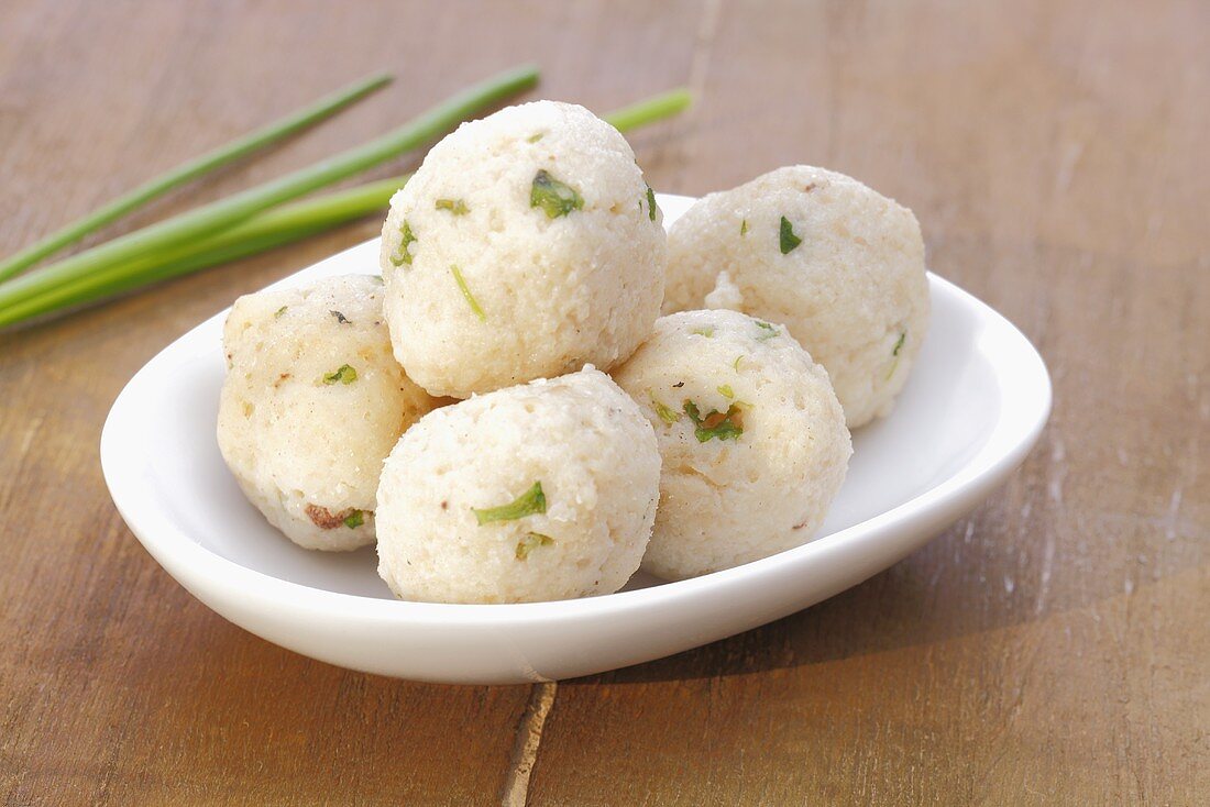 ? dumplings with chives (for soup)