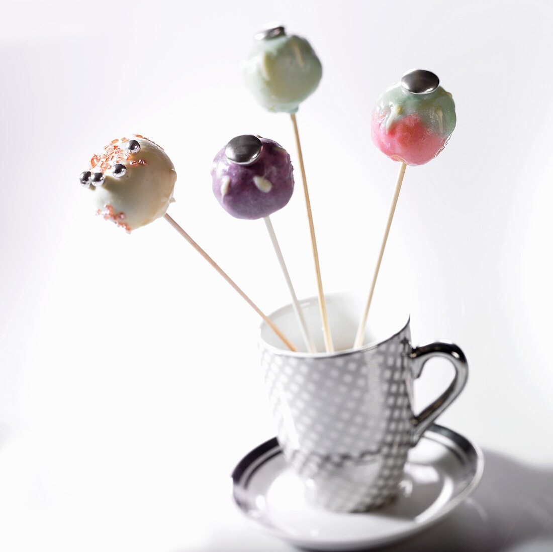 Cake Pops in Tasse