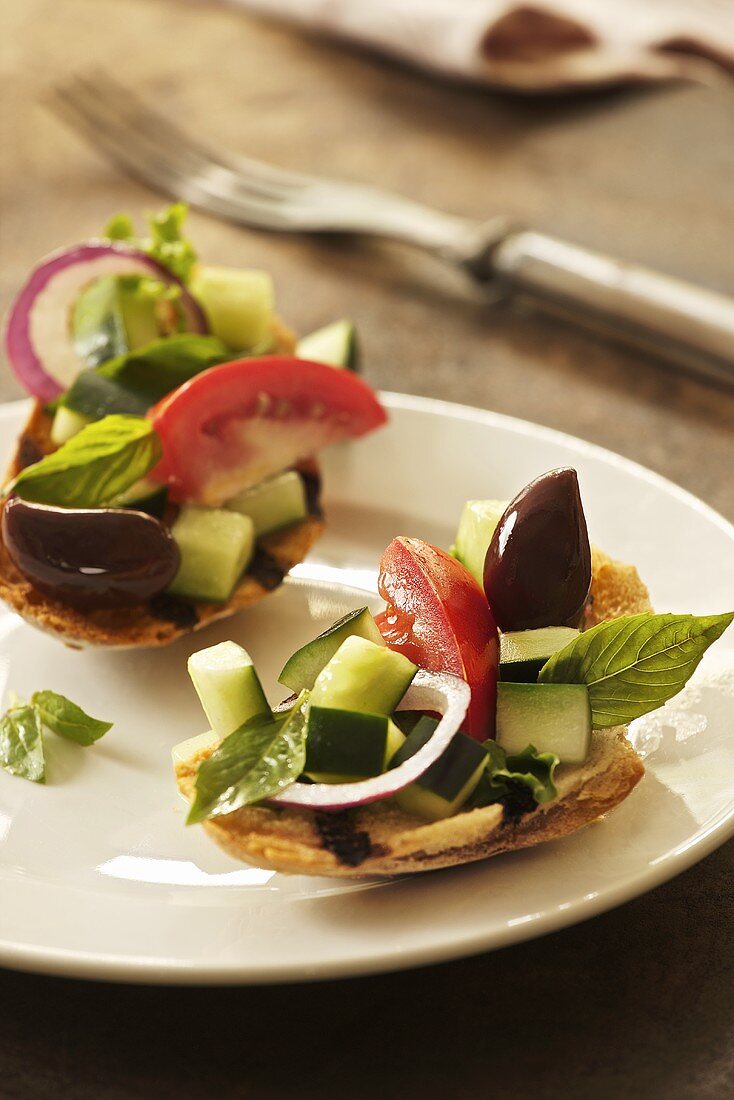 Crostini con la panzanella (bread salad, Italy)