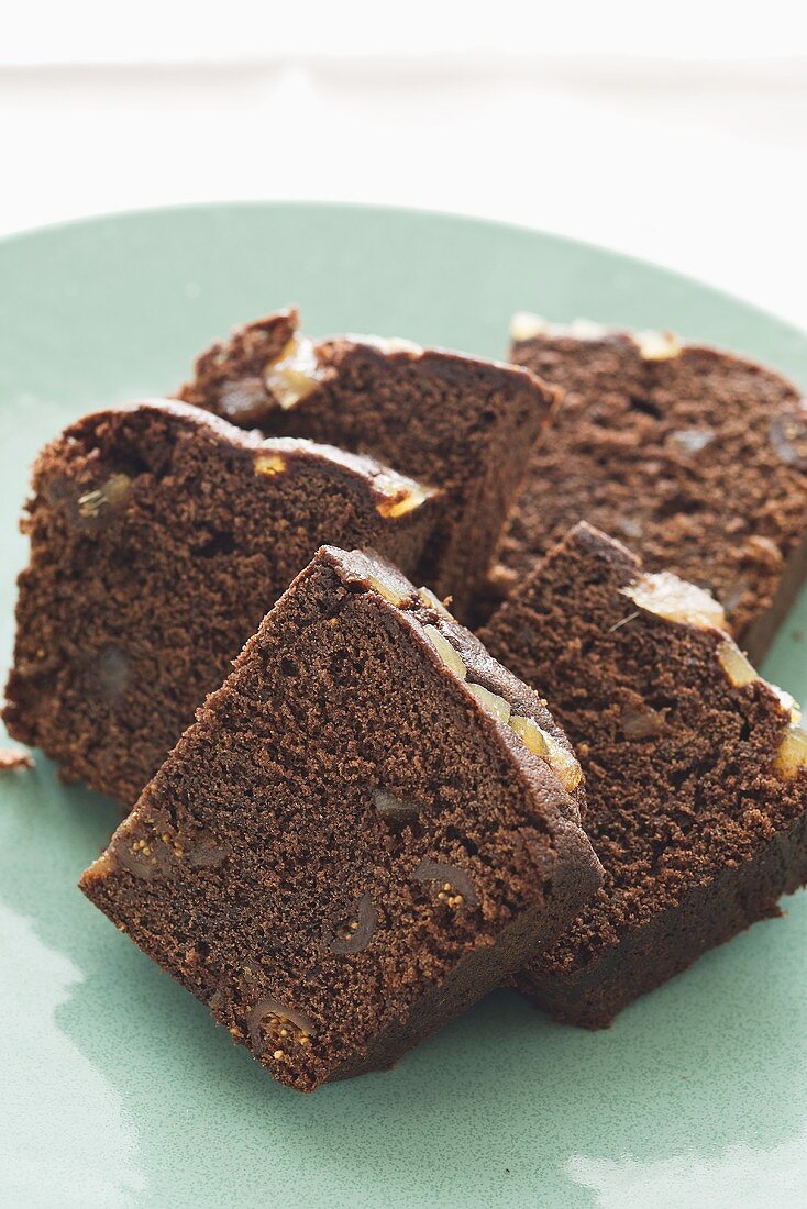 Chocolate and ginger cake with figs
