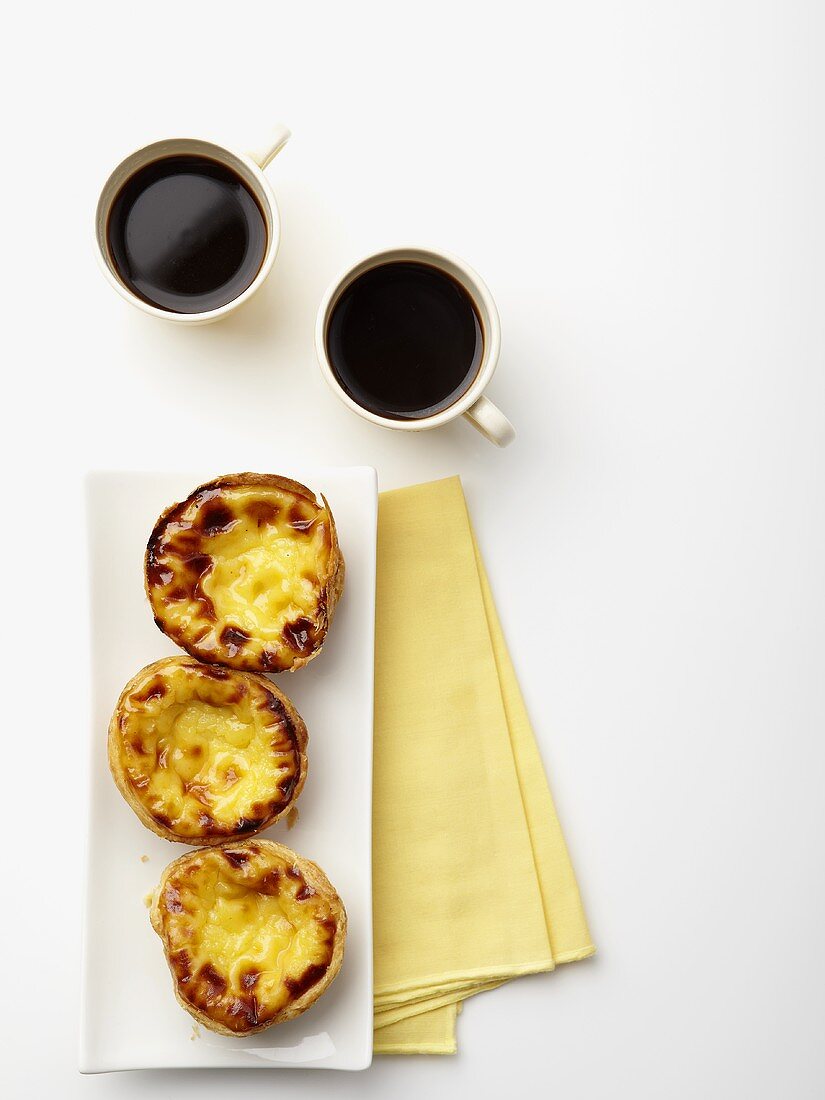 Tartlets and coffee