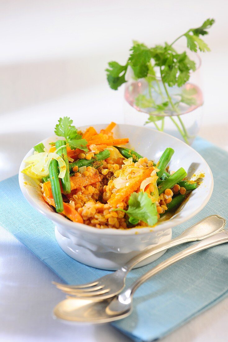Bean curry with carrots and lentils
