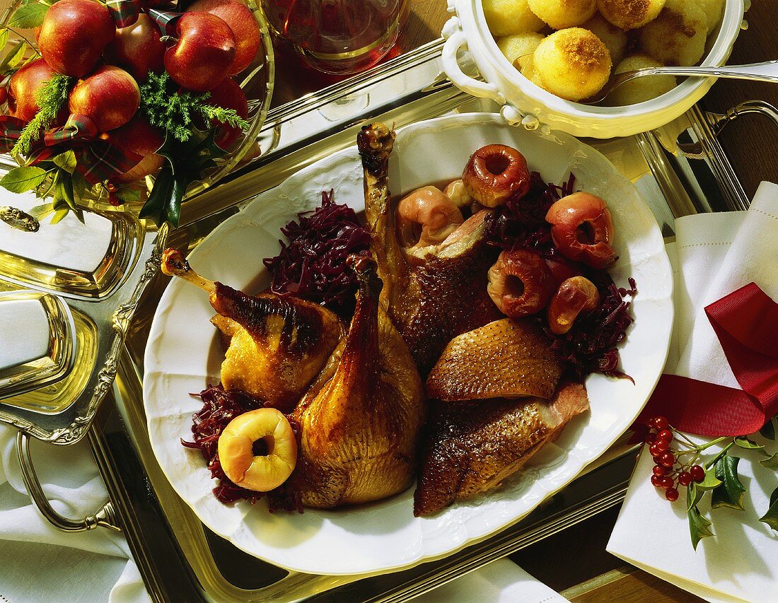 Roast goose in red cabbage and apple