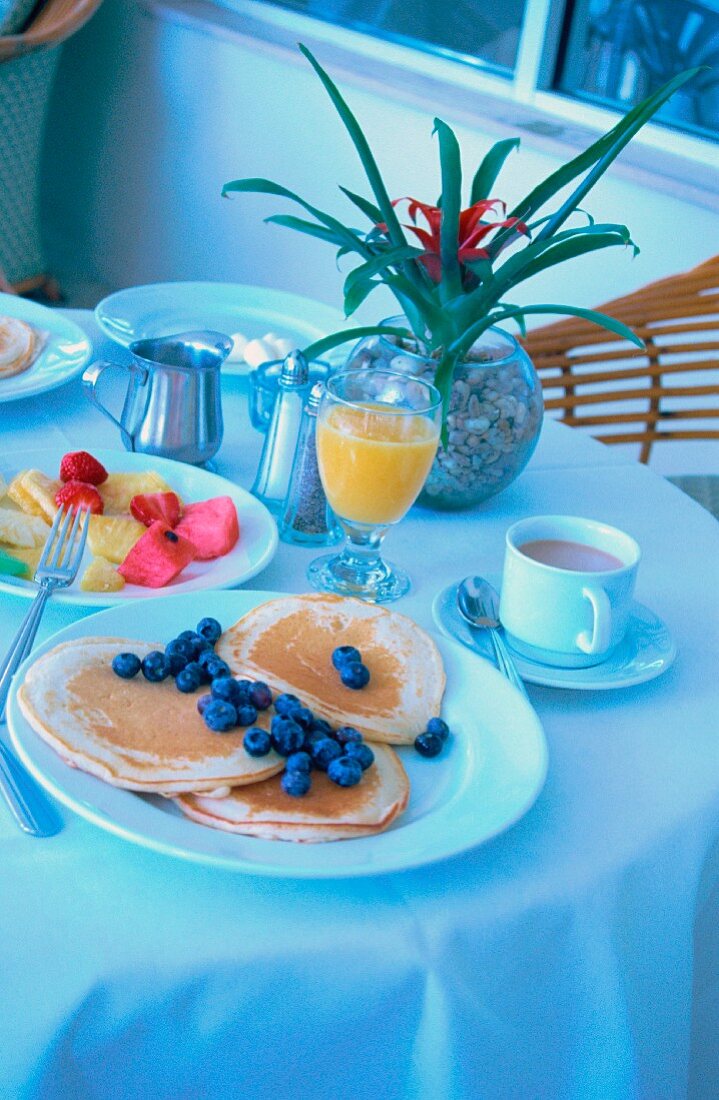 Frühstück mit Pancakes