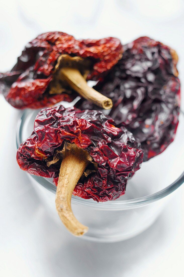 Dried peppers