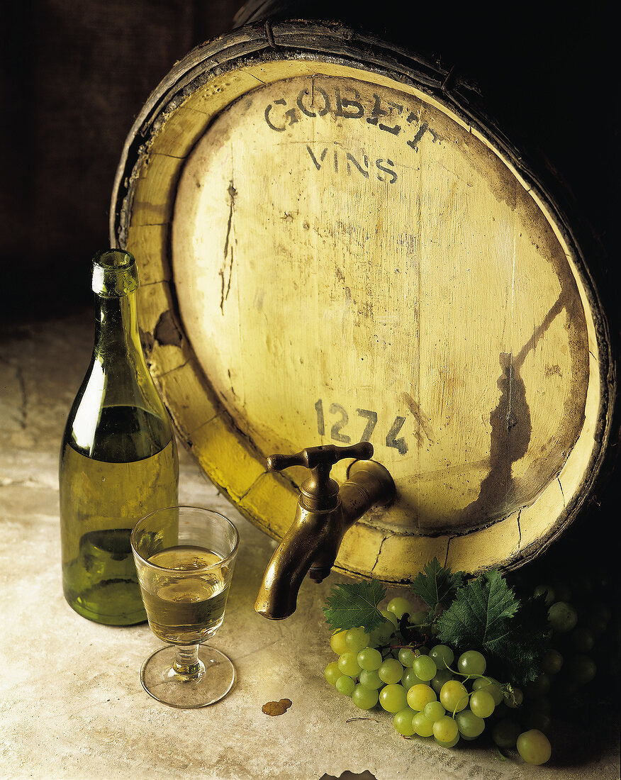 barrel of white wine