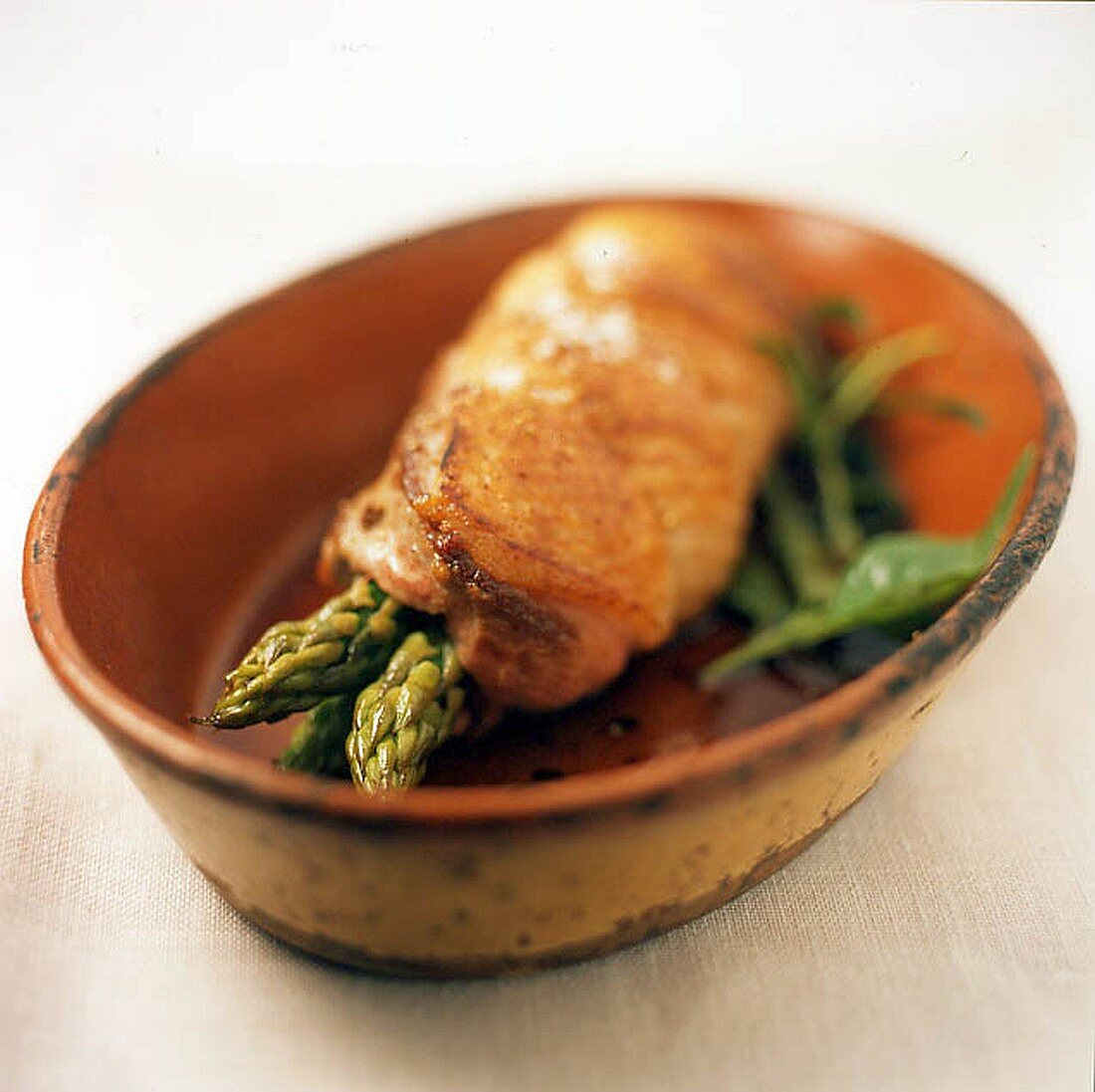 Roasted duck breast with asparagus