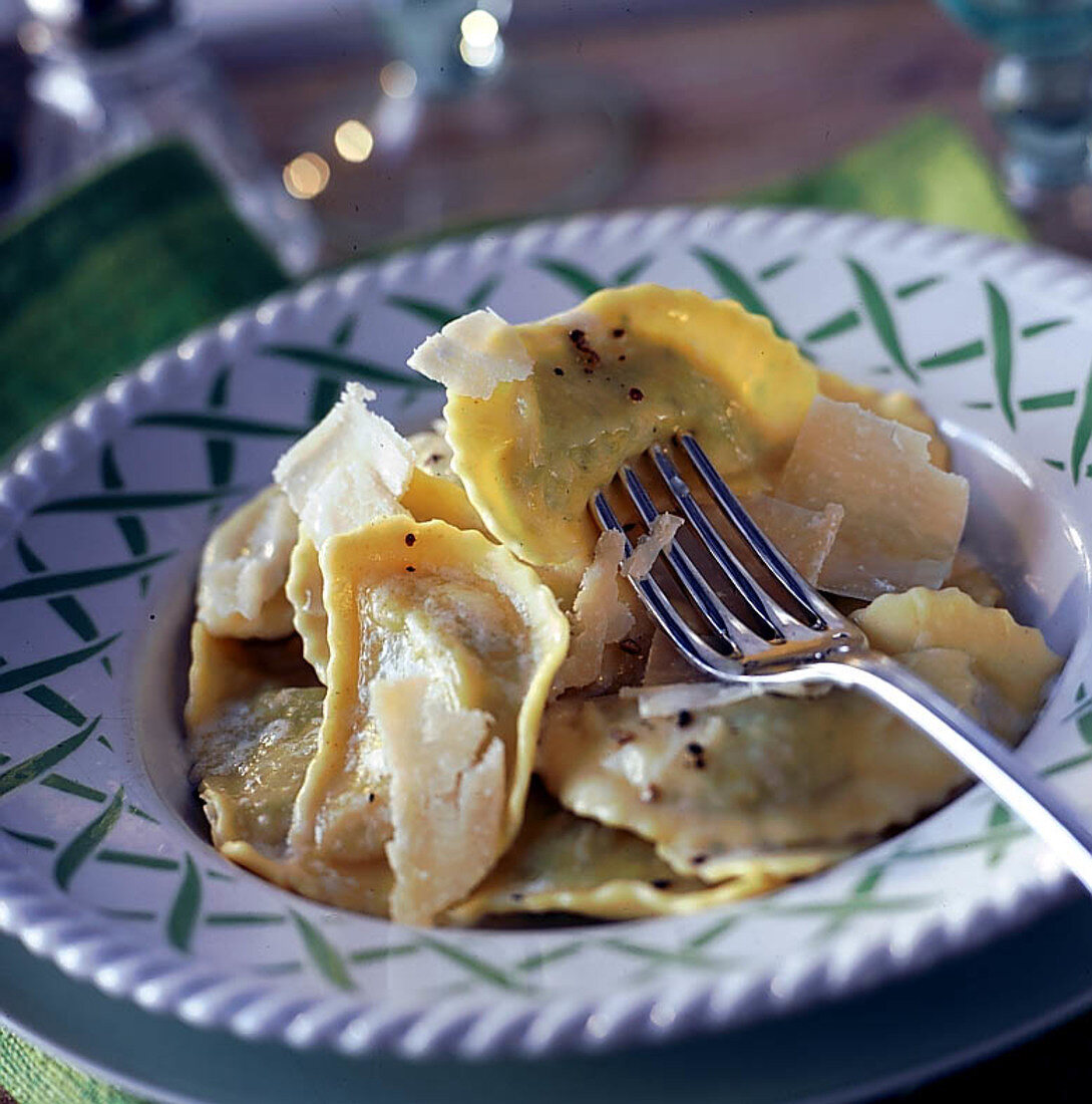 Stuff ravioli (step by step : ravioli with herbs)