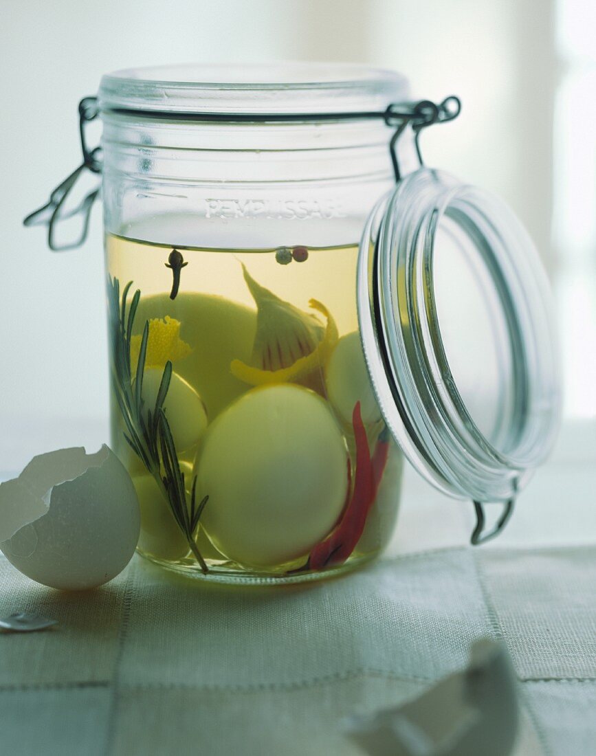 Eggs in oil