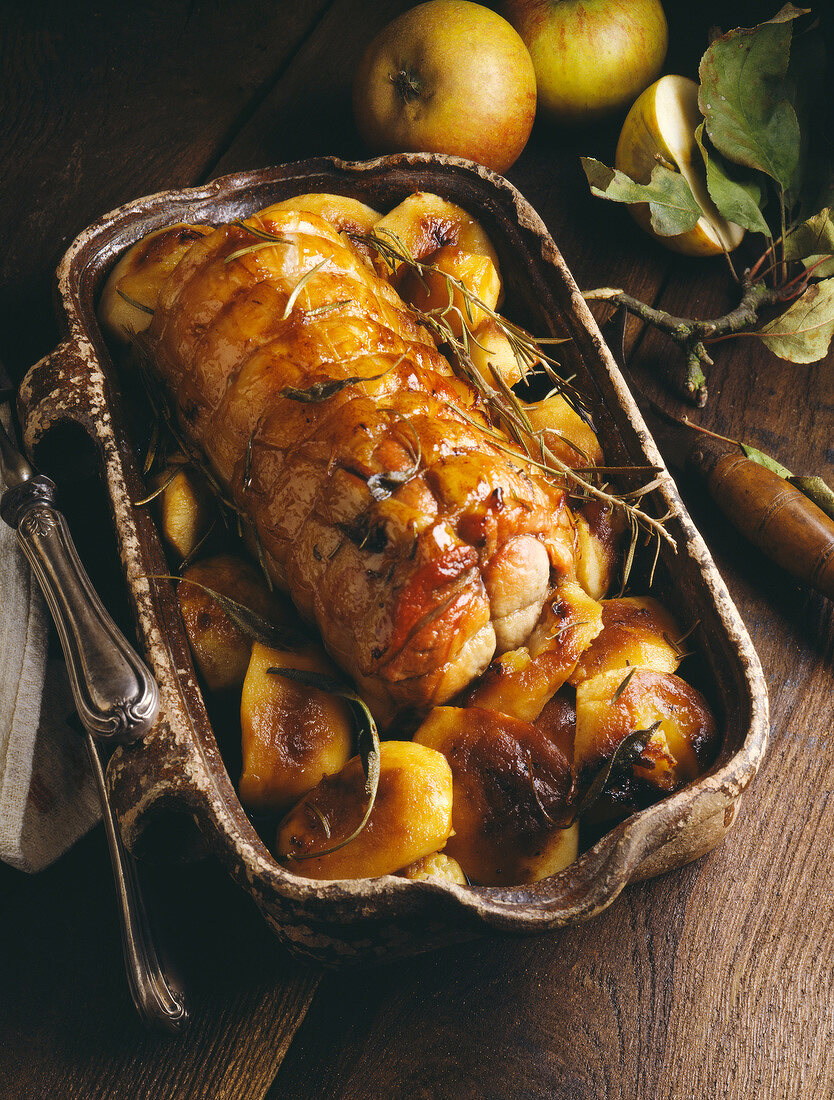 Roasted veal with apples