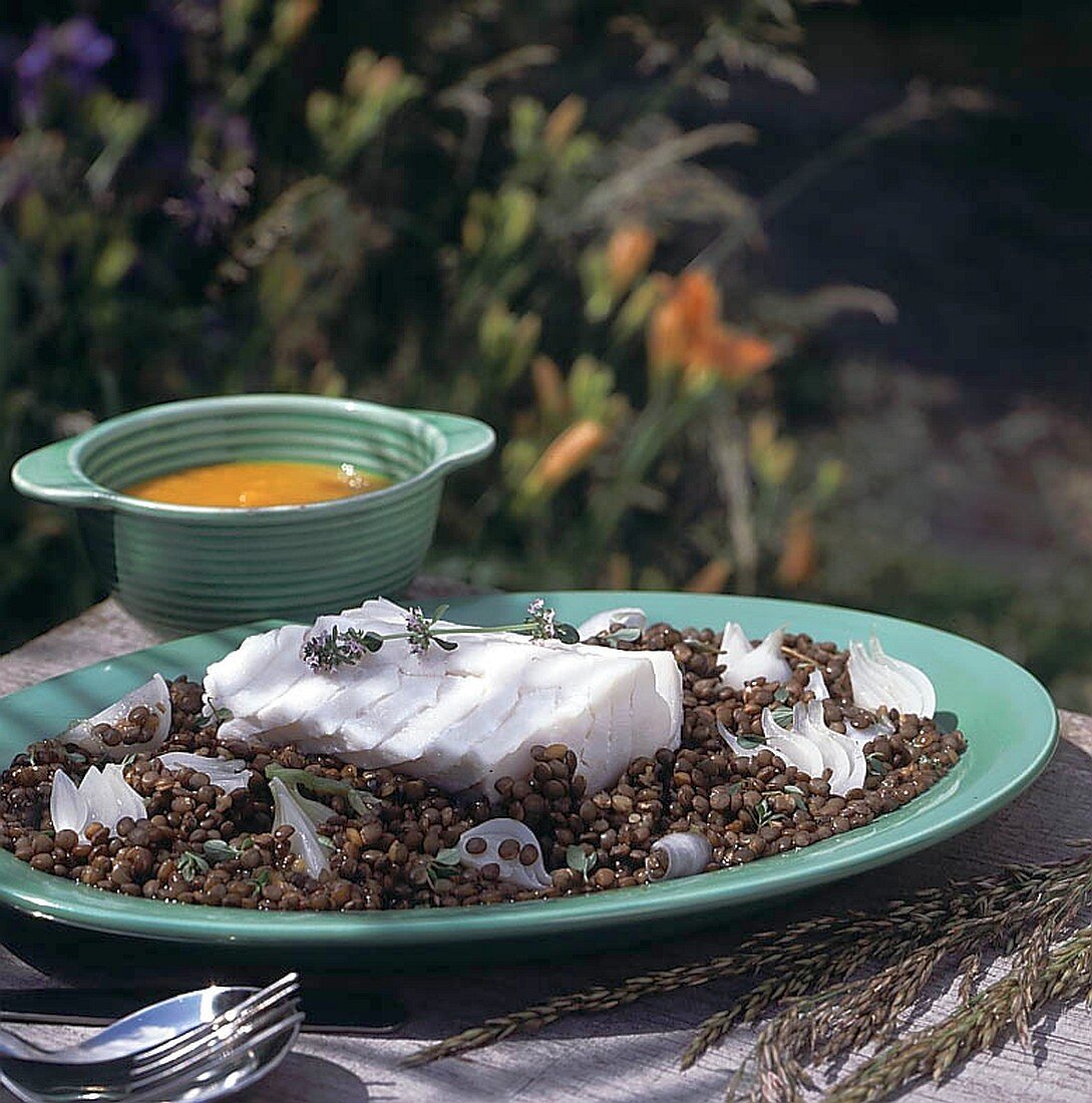 White fish with lentil vegetables