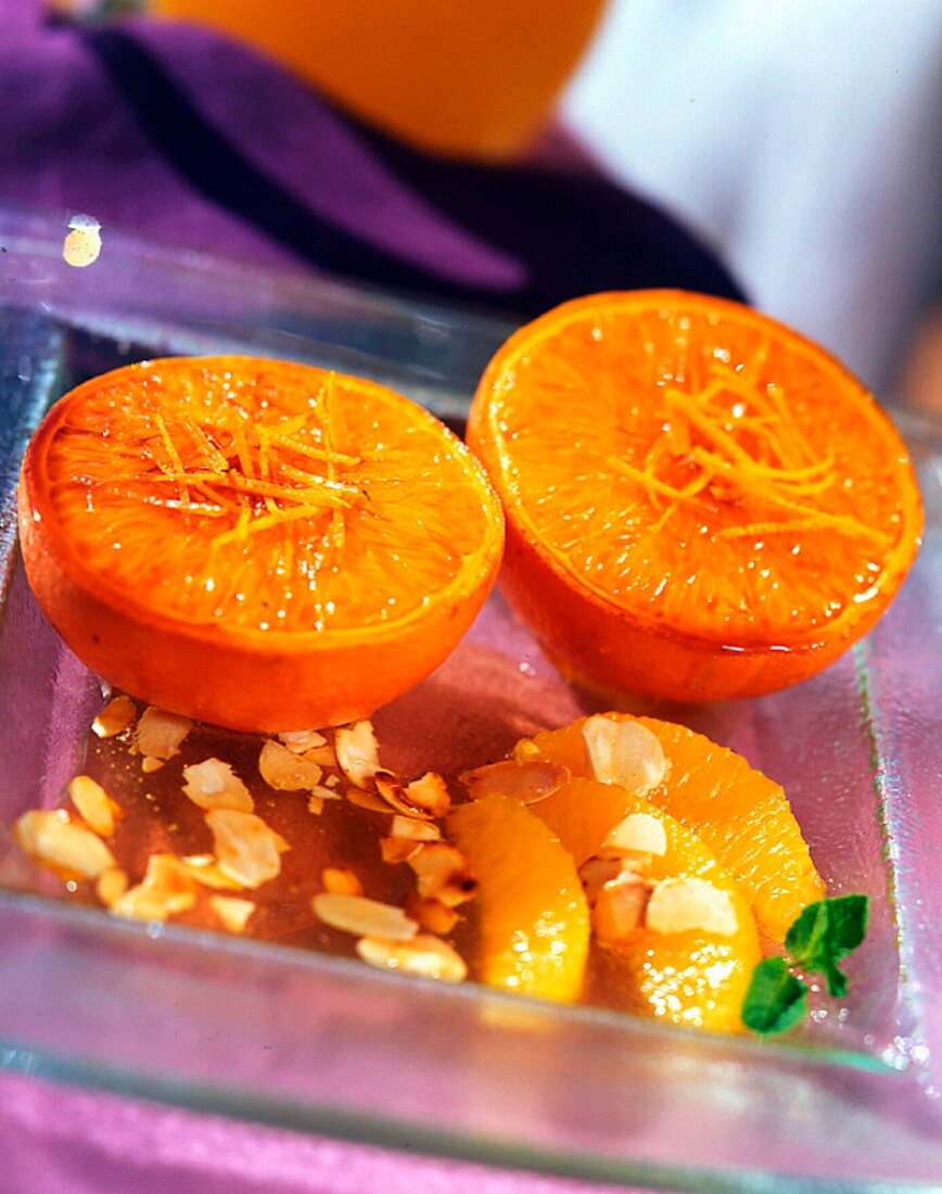Oranges with honey and almonds