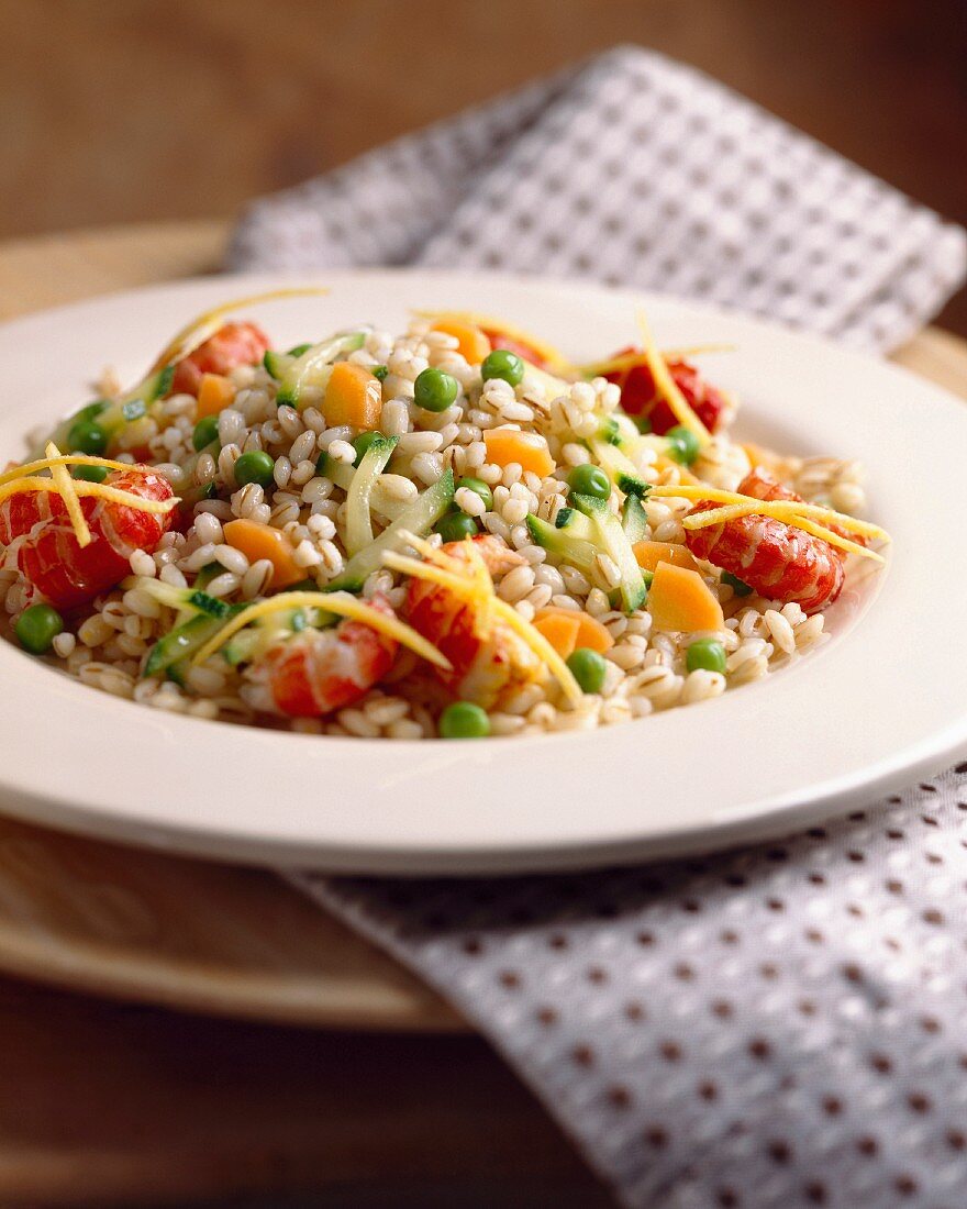 Pearl barley with crayfish