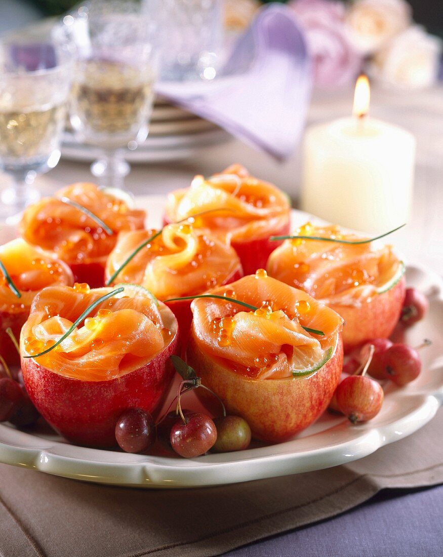 Apples stuffed with salmon