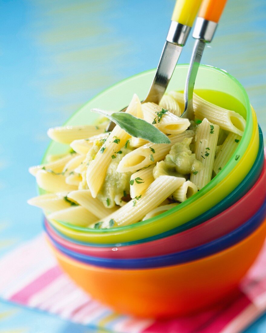 Penne rigate pasta with stewed courgettes and aubergines