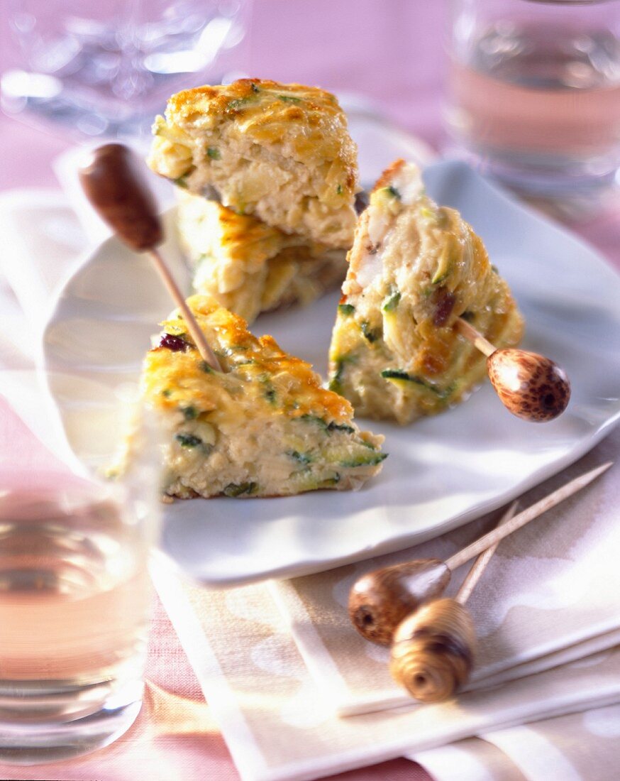 Frittatas mit Zucchini, Kaisergranat und Hummerbisque