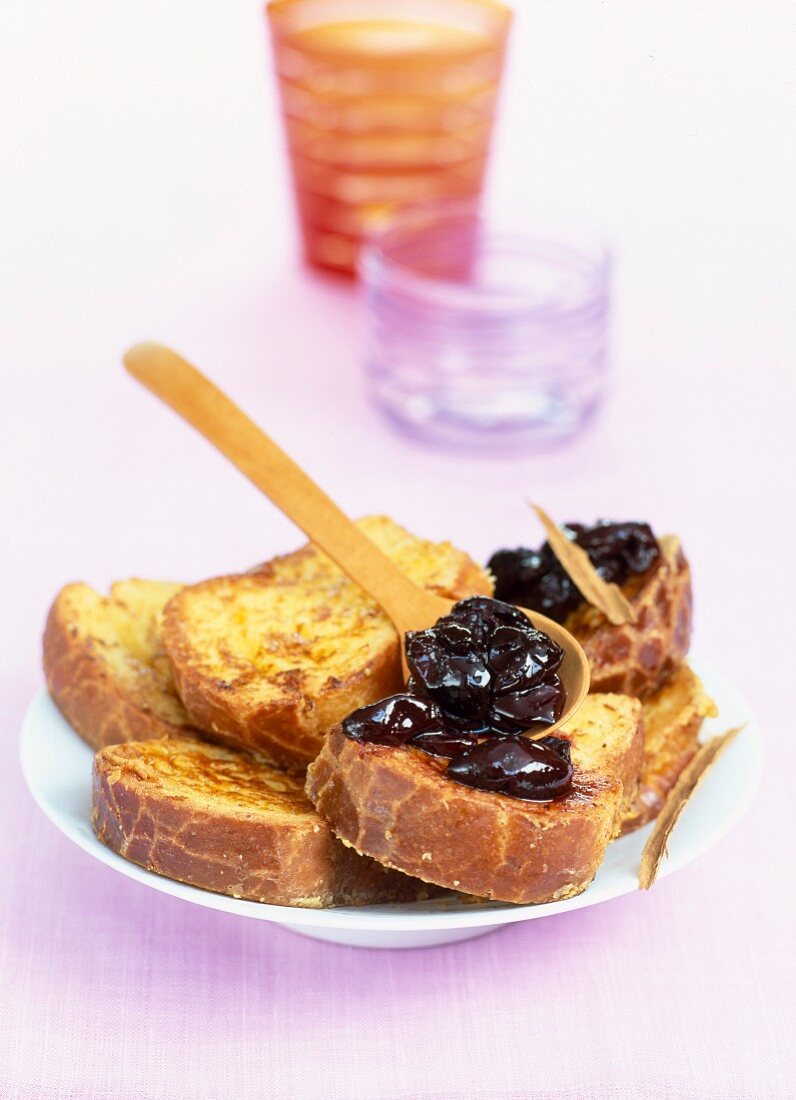 French toast with cherries