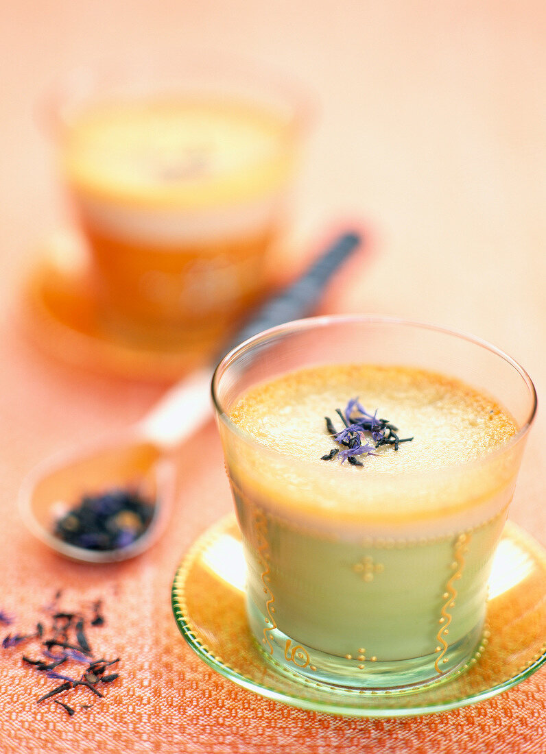 Individual pots of Earl Grey creams