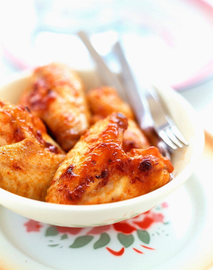 Chicken wings with ketchup