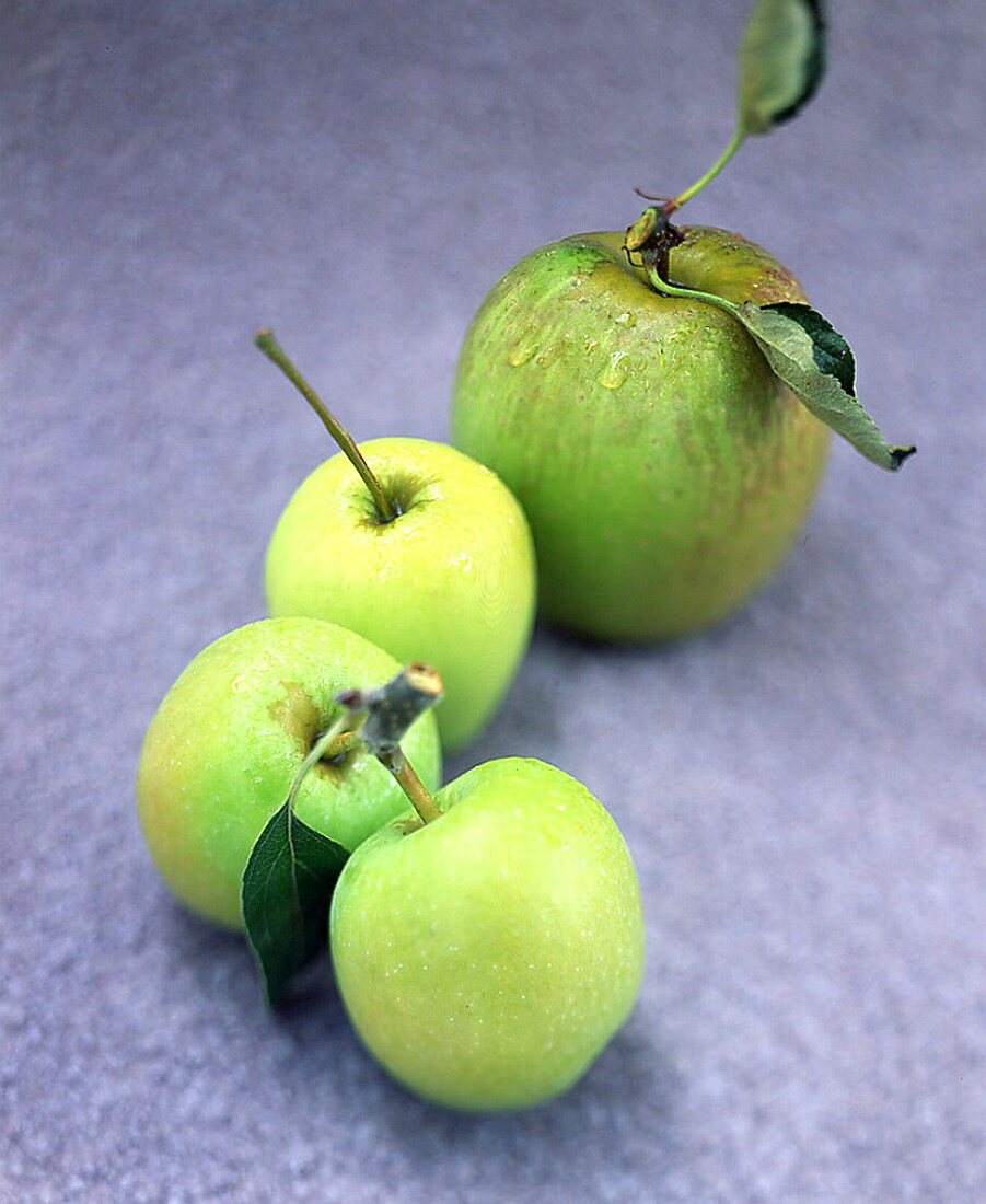 green apples