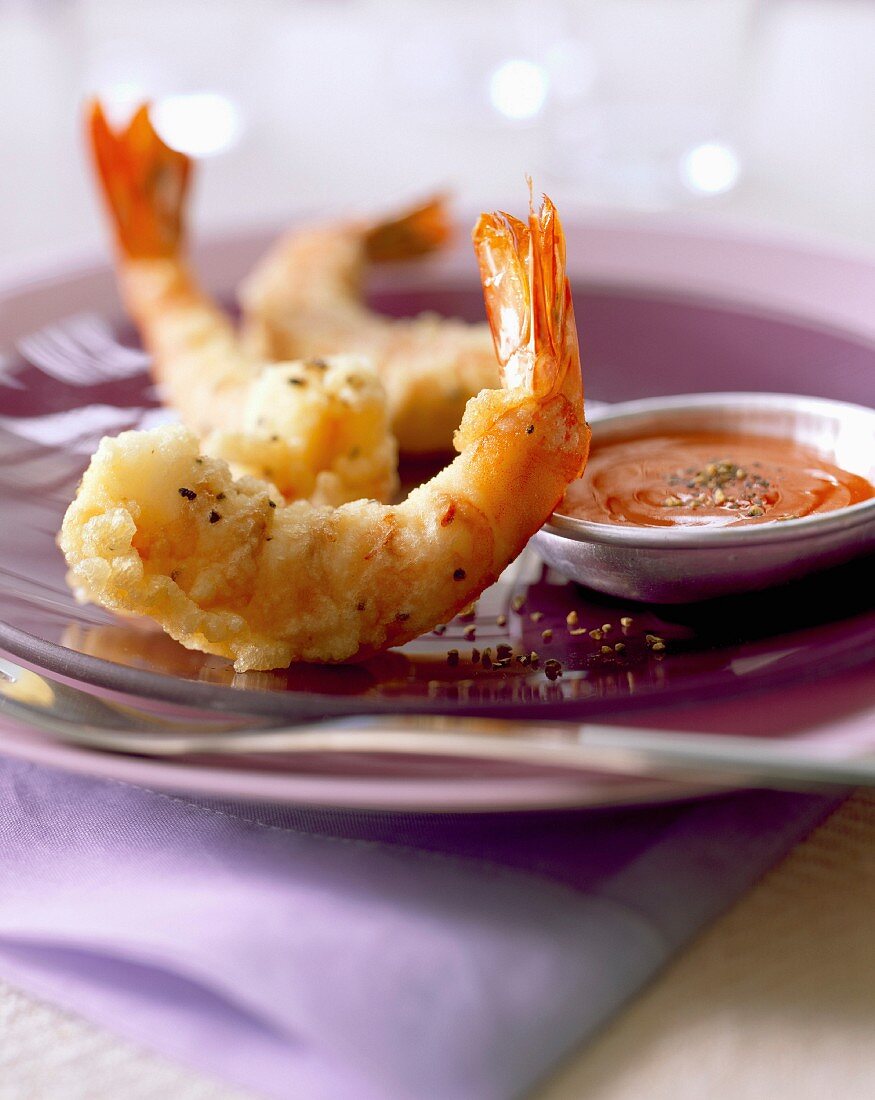 Garnelen-Tempura mit schwarzem Pfeffer